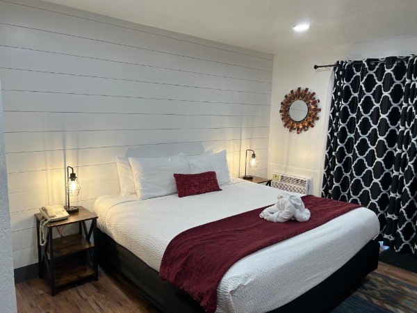 Heavenly Inn Lake Tahoe image 11