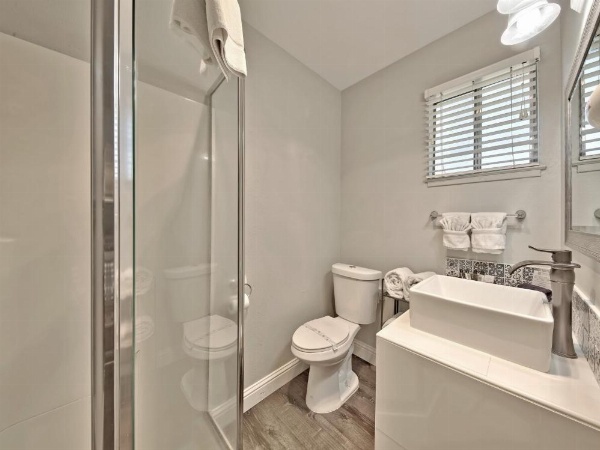 Heavenly Inn Lake Tahoe image 20