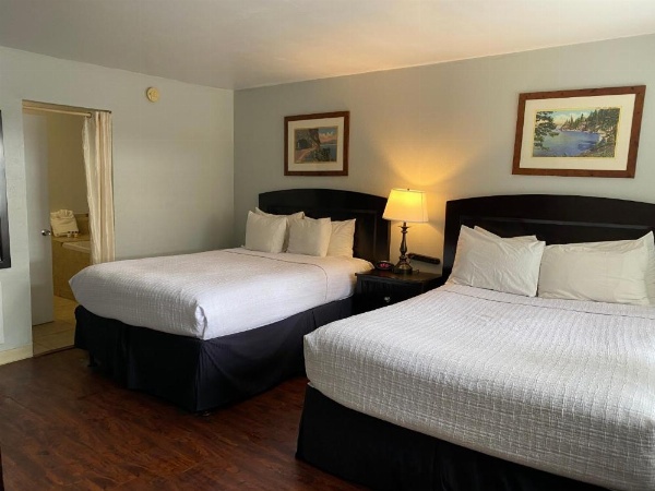 Heavenly Inn Lake Tahoe image 27