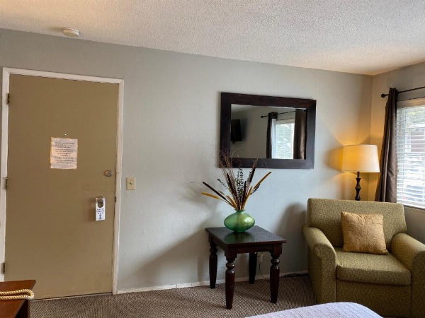 Heavenly Inn Lake Tahoe image 29